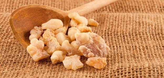 Frankincense Oil: Healing Wonders from the Symbol of Deity